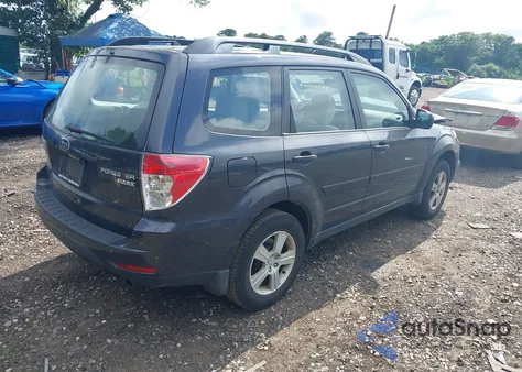 2010 Subaru Forester 2.5X из США, поврежденный, VIN JF2SH6BC3AH785534